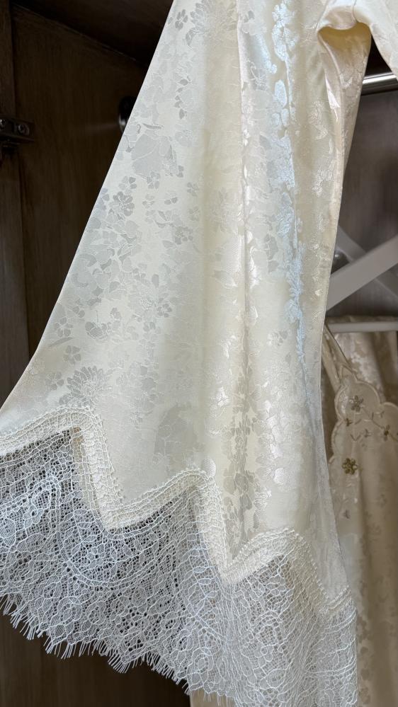 Elegant silk pajamas set
