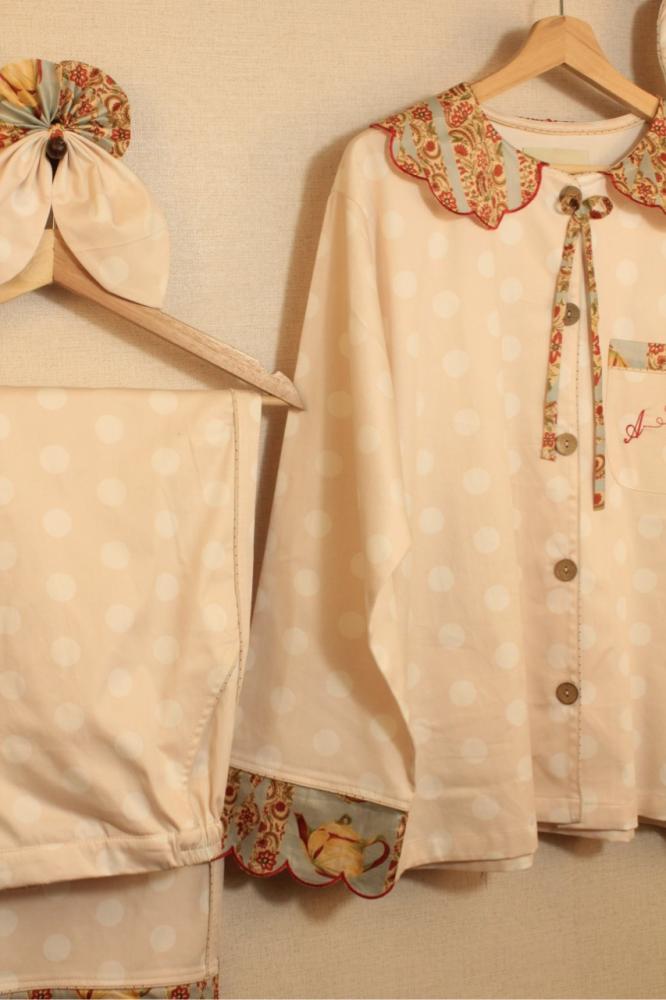 Elegant home pajamas