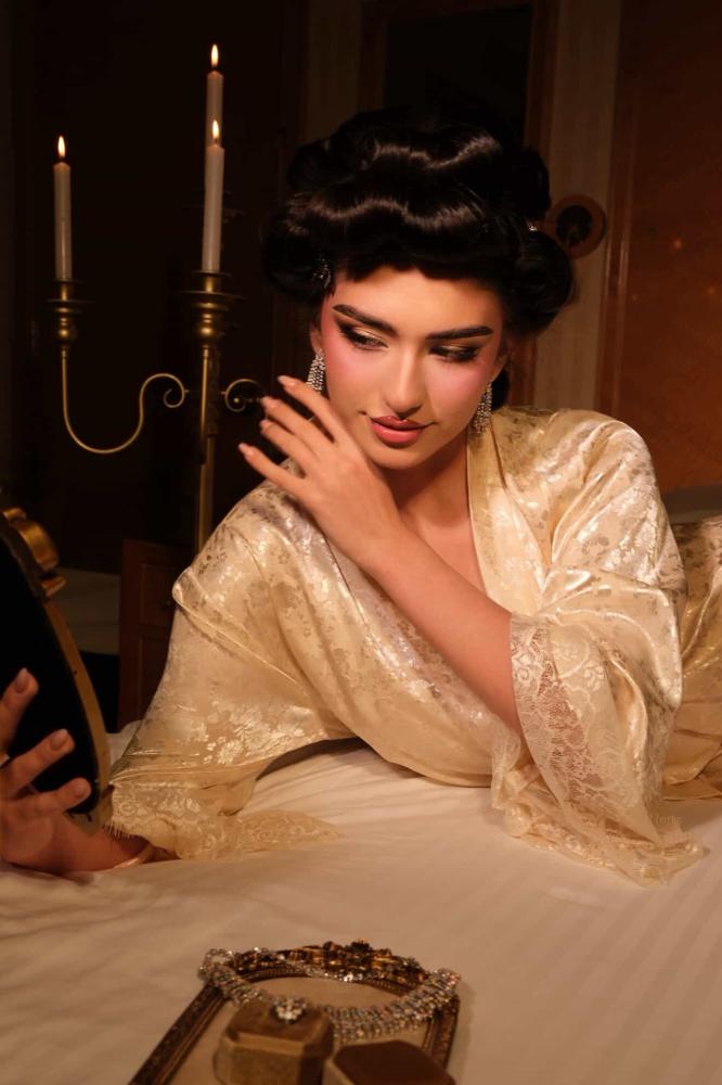 Elegant silk pajamas set