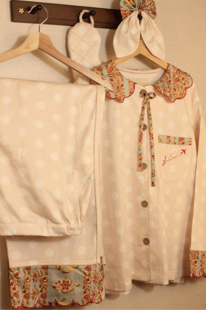 Elegant home pajamas