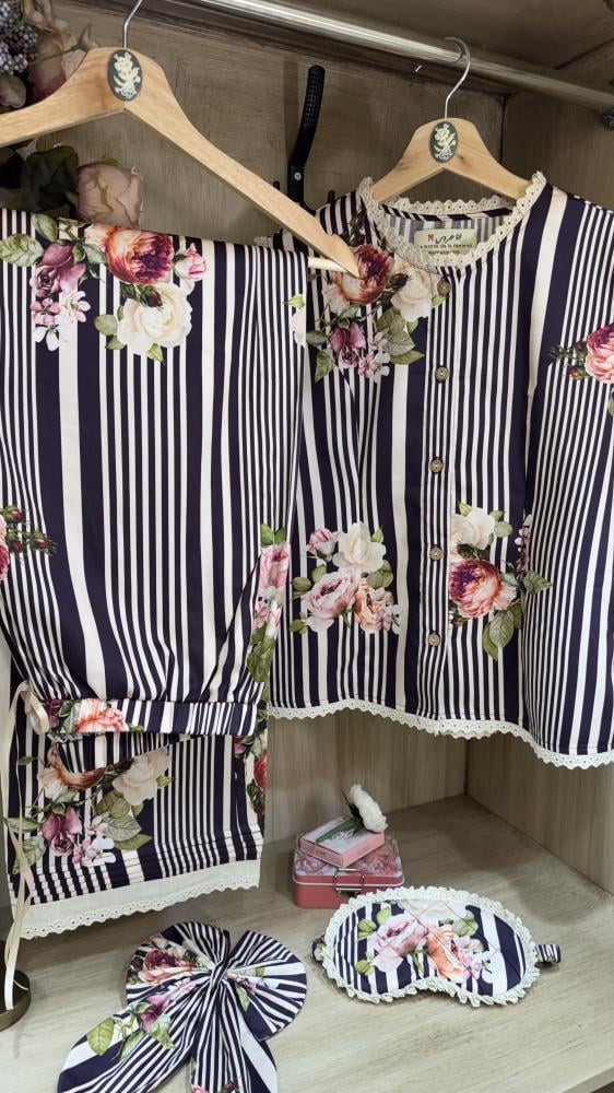 Elegant feminine French house wear
