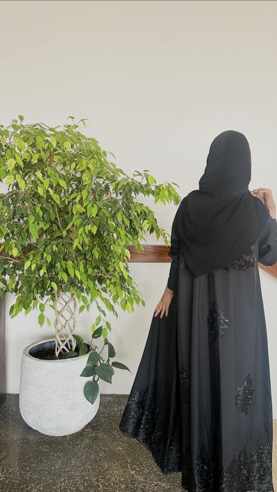 عباية بتول