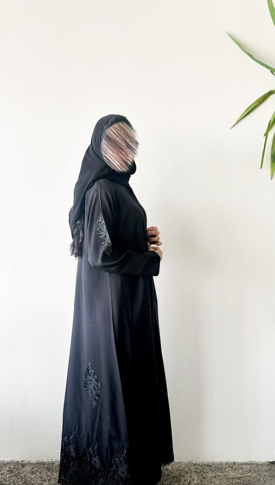 عباية بتول