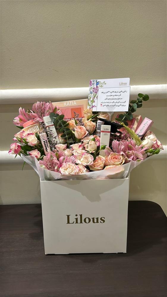 باقة  Bijou Bloom (بيجو بلوم)