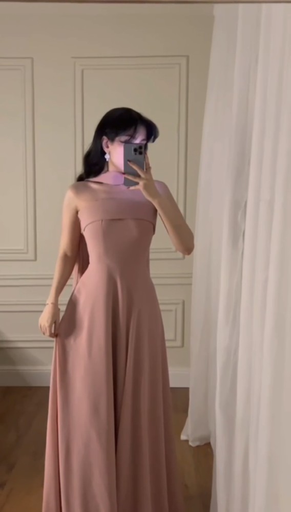 فستان حلا