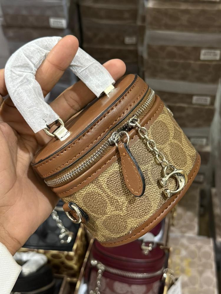 كوتش كروس تريل