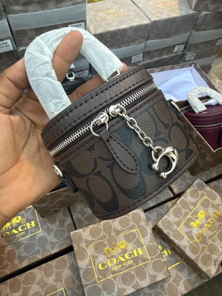 كوتش كروس تريل