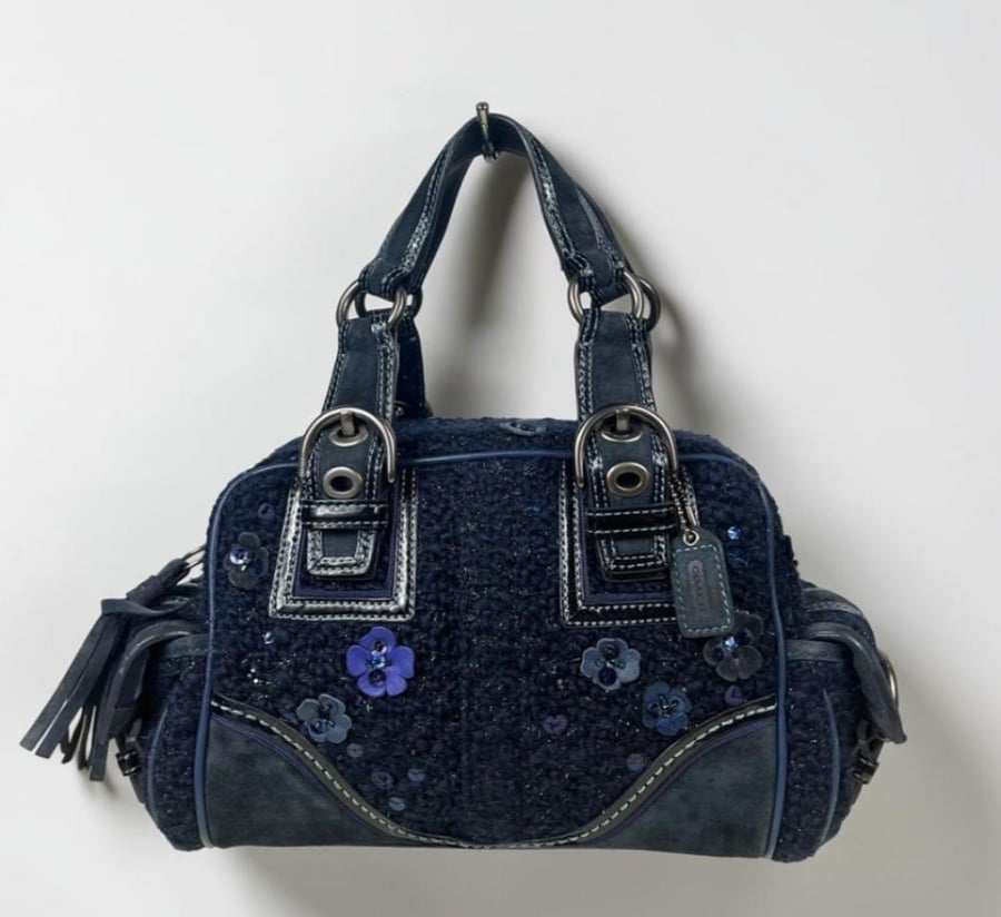 Couch flowers soho  bag