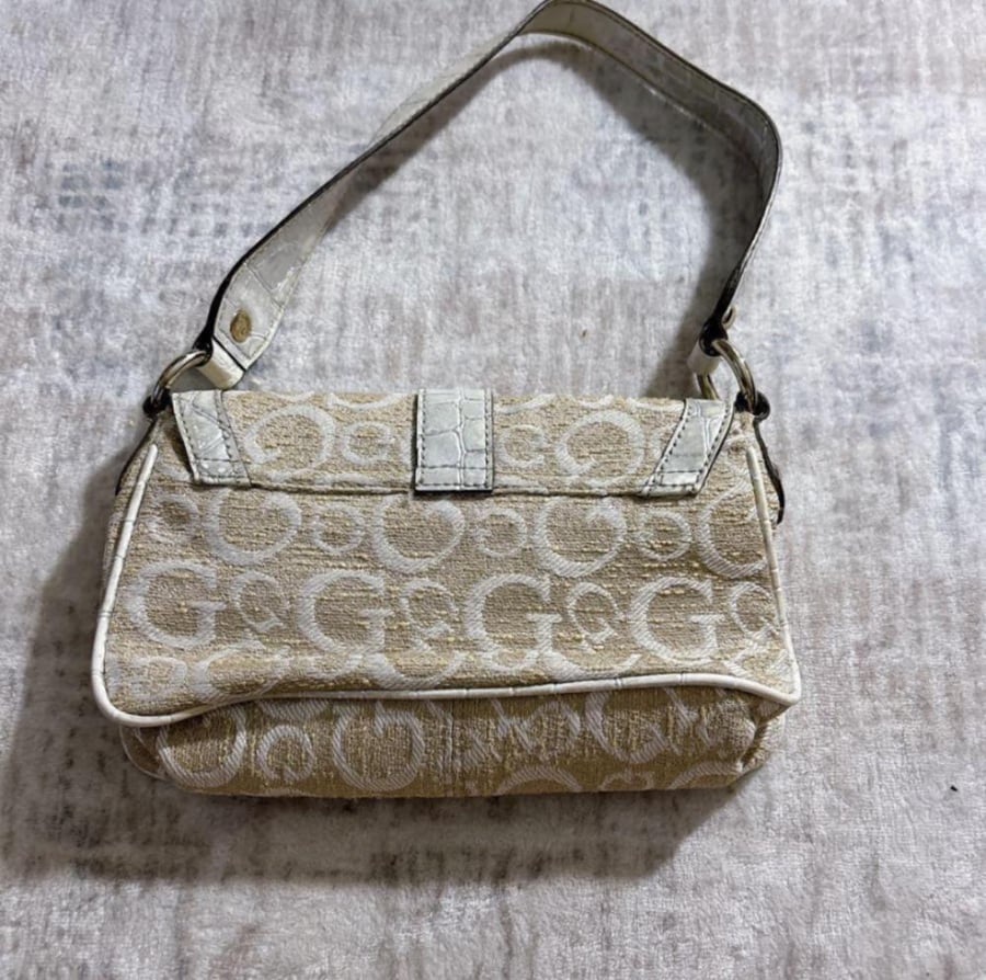 y2k archive GUESS handbag soho signatureنادره