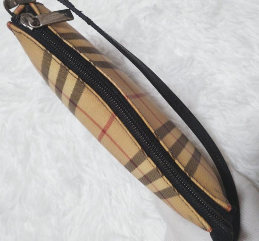 BURBERRY LONDON