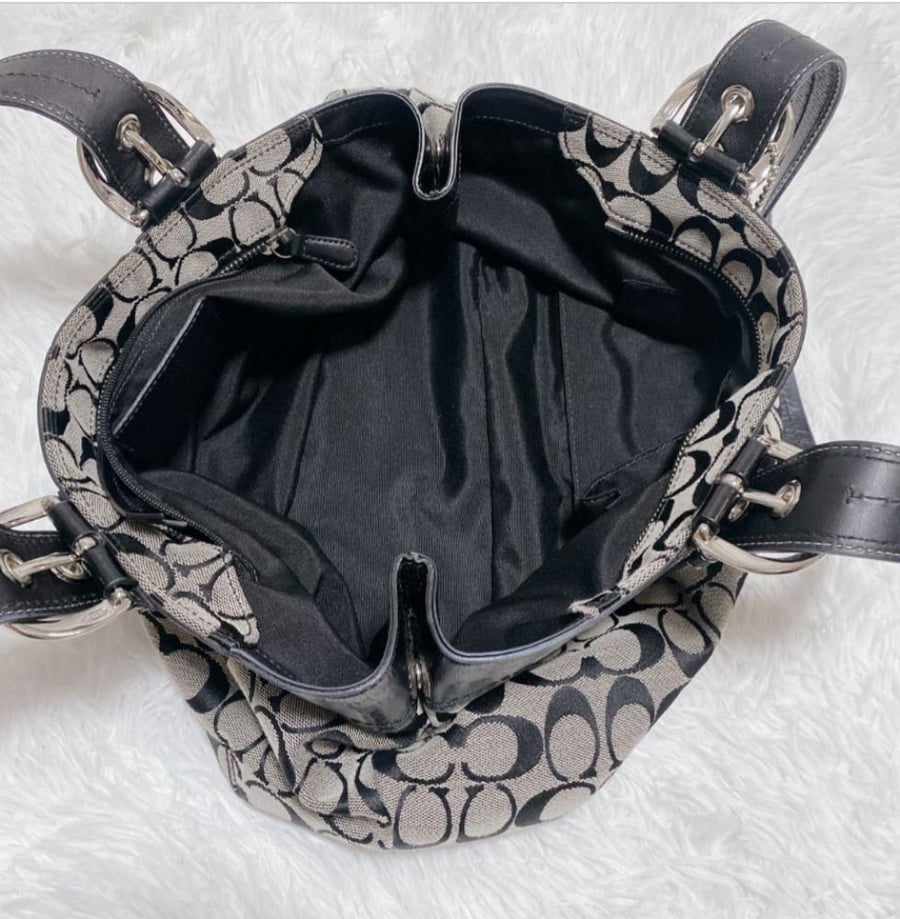 Coach Soho Signature Tote bag