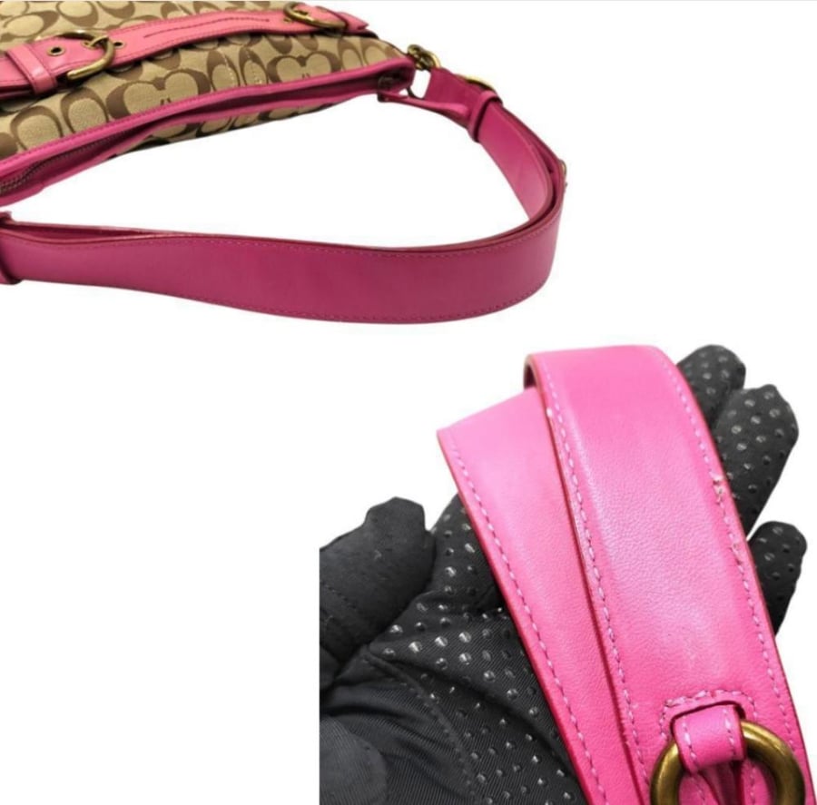 are color Coach 2-way Soho Hobo Shoulder Bag 2009