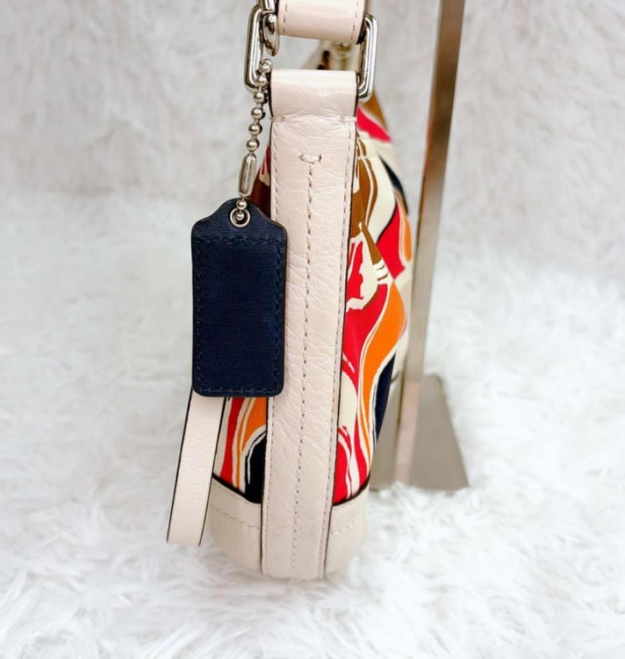 COACH Shoulder Bag Signature Multicolor