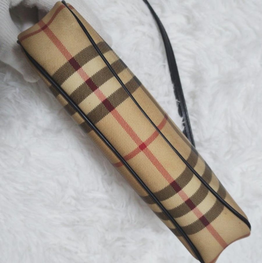 BURBERRY LONDON