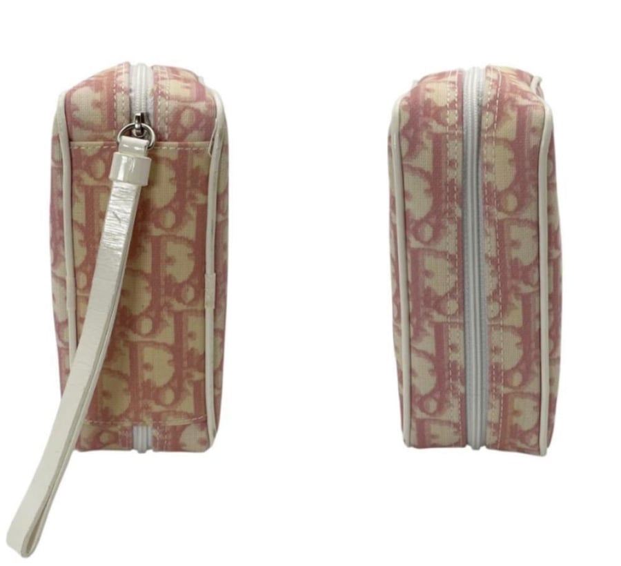 (الجوده  الاستخدام جيده )Christian Dior  Pouch