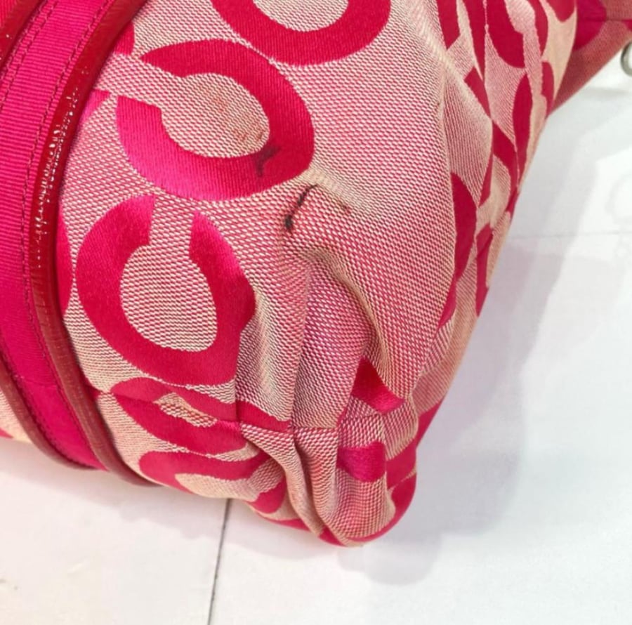 Hot pink vintage tote  poppy
