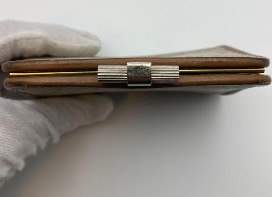 Dior wallet Y2K