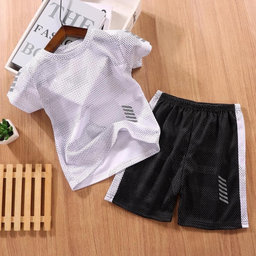 Children's running sports suit