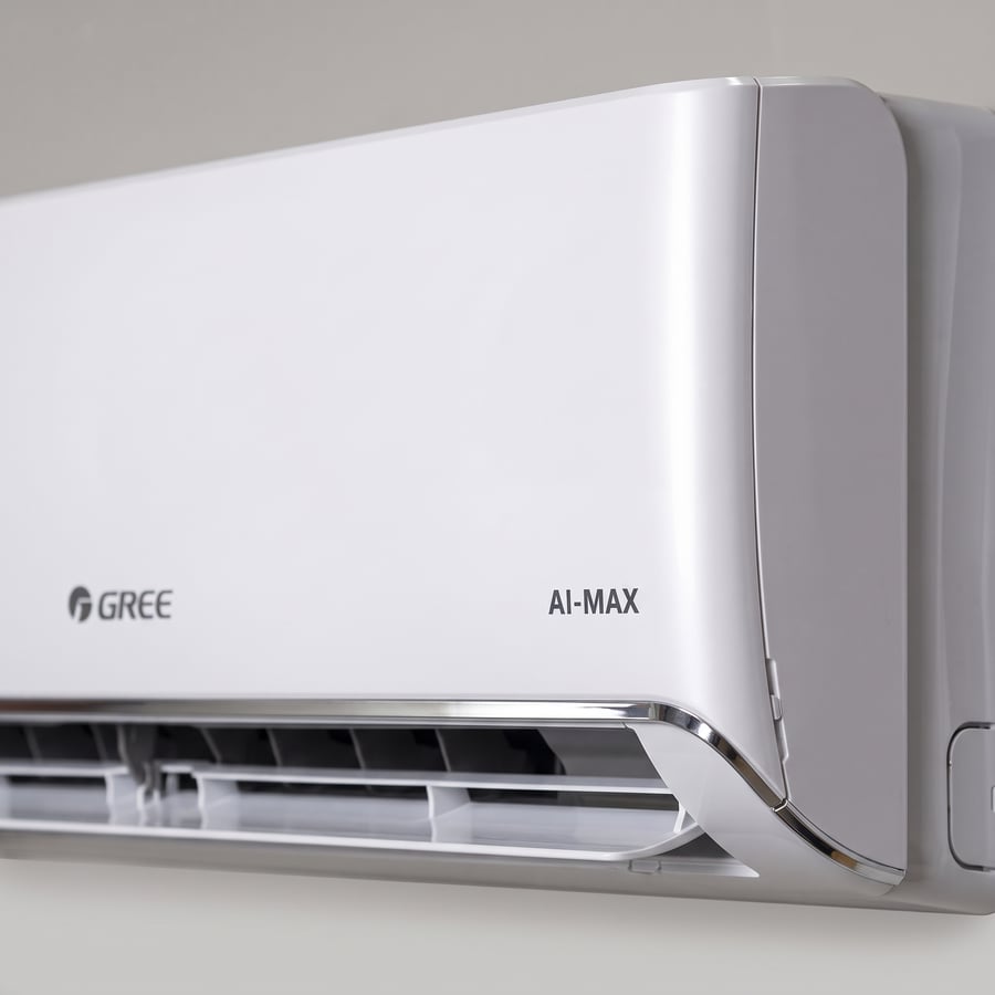 Gree مكيف سبليت جداري AI-MAX سعة 12,000 وحدة حرارية، حار/بارد، R32