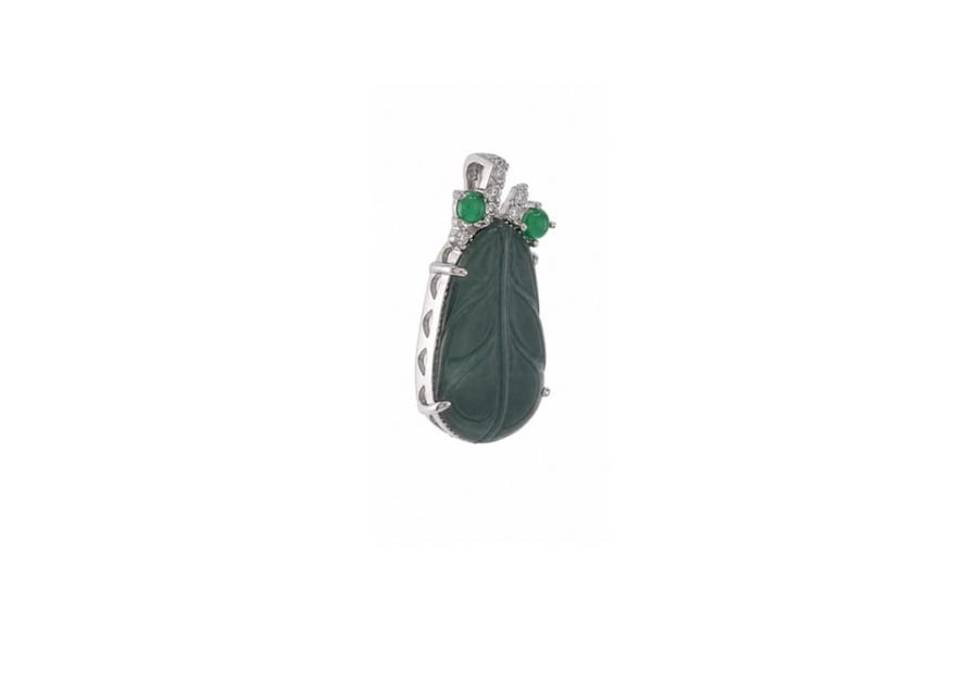 تعليقة Leaf Carved Jade