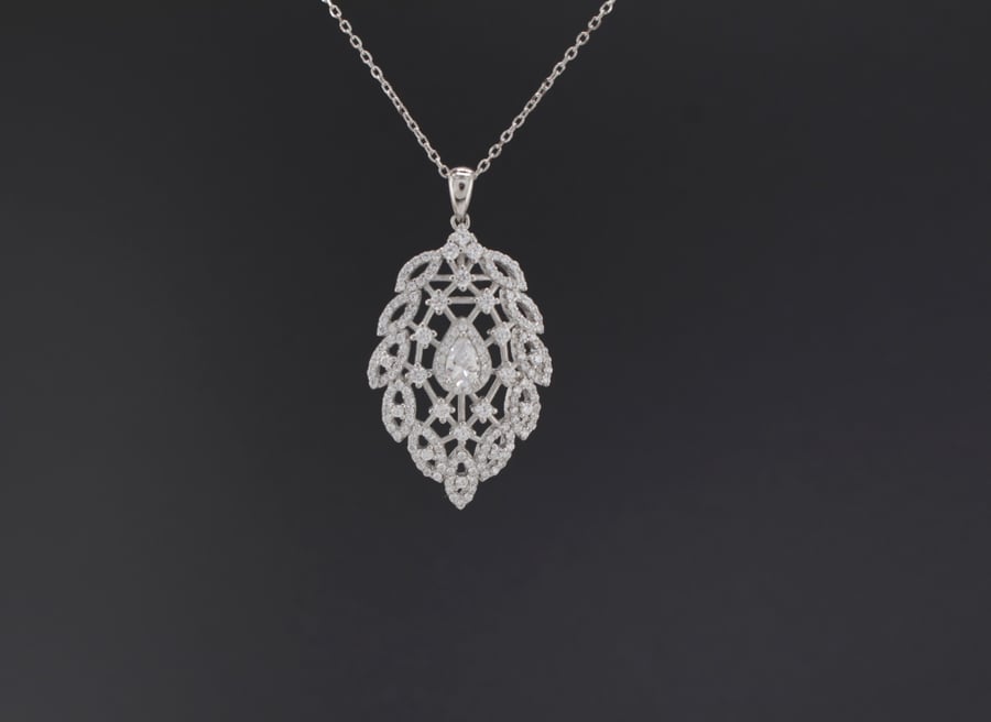 تعليقة Celestial Lace