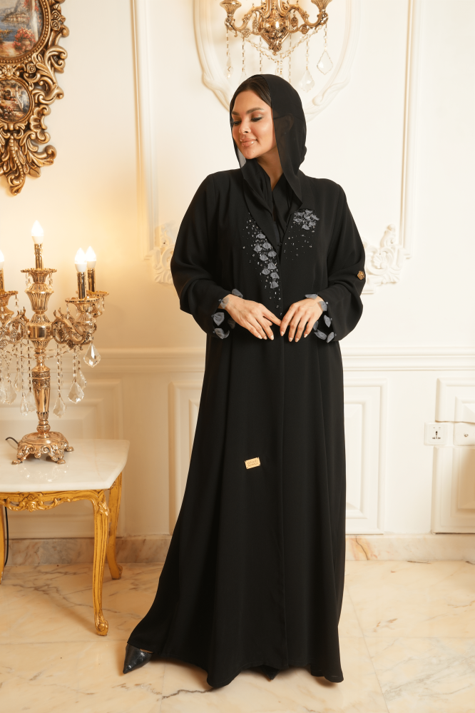 عباية كريب فرنسي مع اورقنزا سماوي وخرز ازرق وفضي موديل مختلف