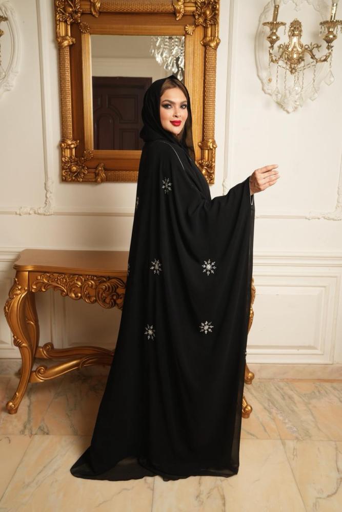 مشلح اورقنزا  اسود تطريز يدوي بخيط القصب الفضي