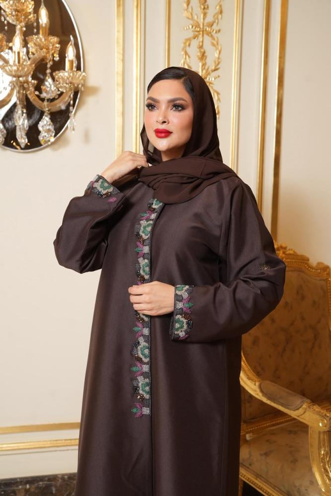 عباية بني كريب ايطالي راقي مع تطريز يدوي بألوان الموضة الاخضر والعسلي والأسود والقرمذي