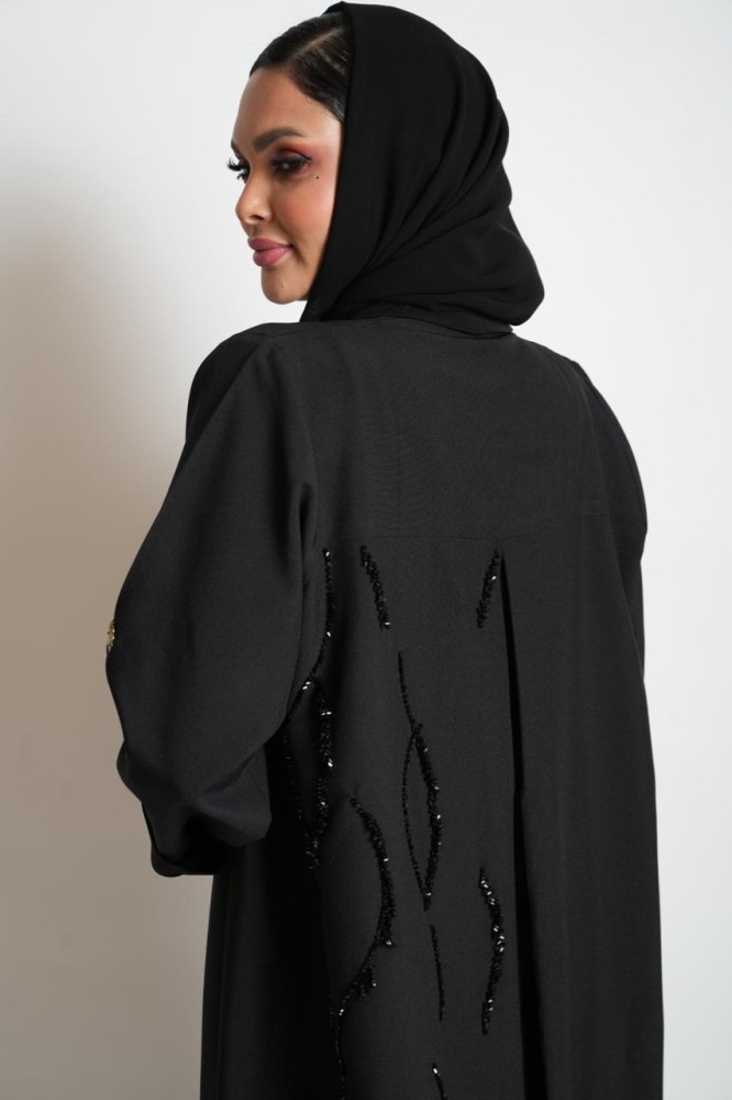 عباية كريب تطريز من الامام وكسرة من الخلف