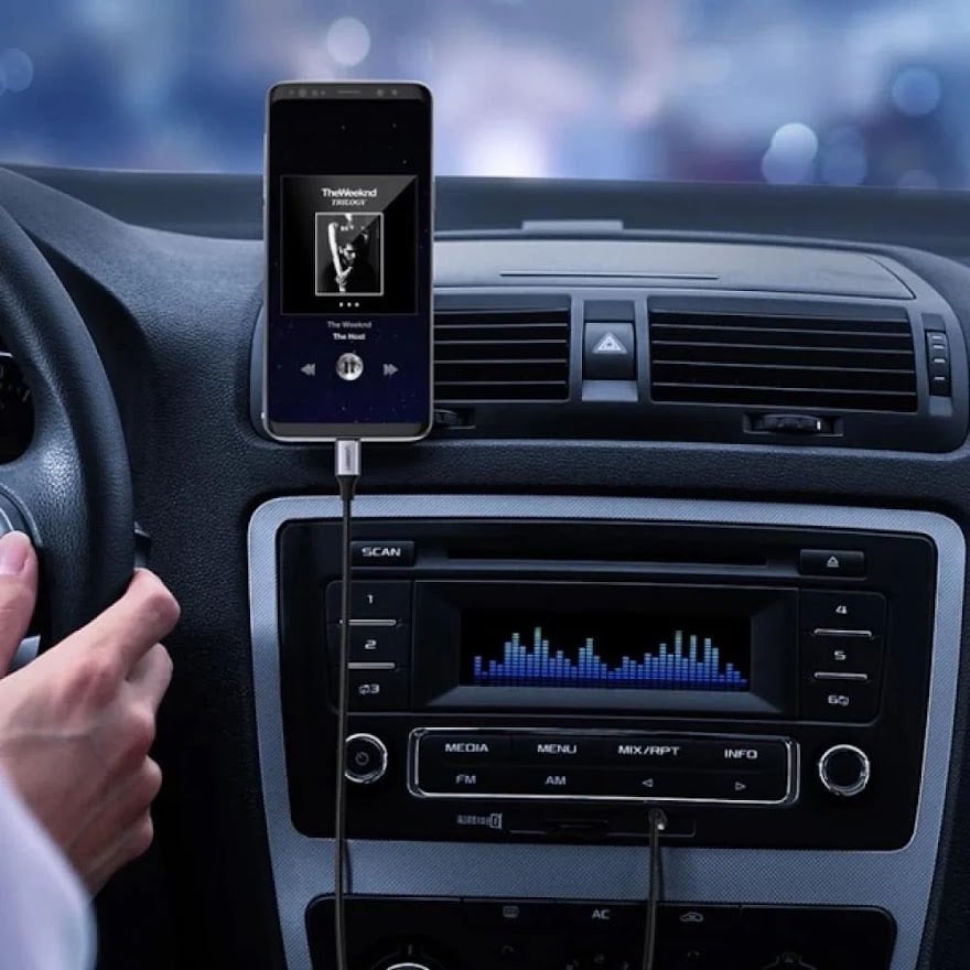 يوجرين كيبل صوت USB-C إلى 3.5 مم M/M ، غلاف ألومنيوم، 1 متر قماش - اسود