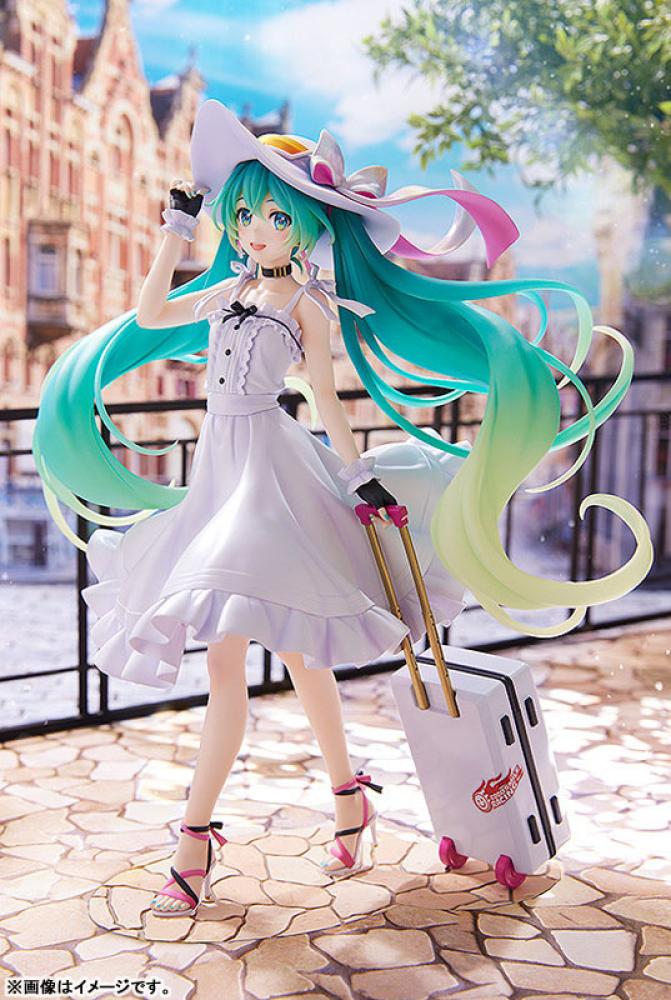 Hatsune Miku GT Project: Racing Miku 2021 Private Ver. 1/7 Scale Pre-Painted Figure