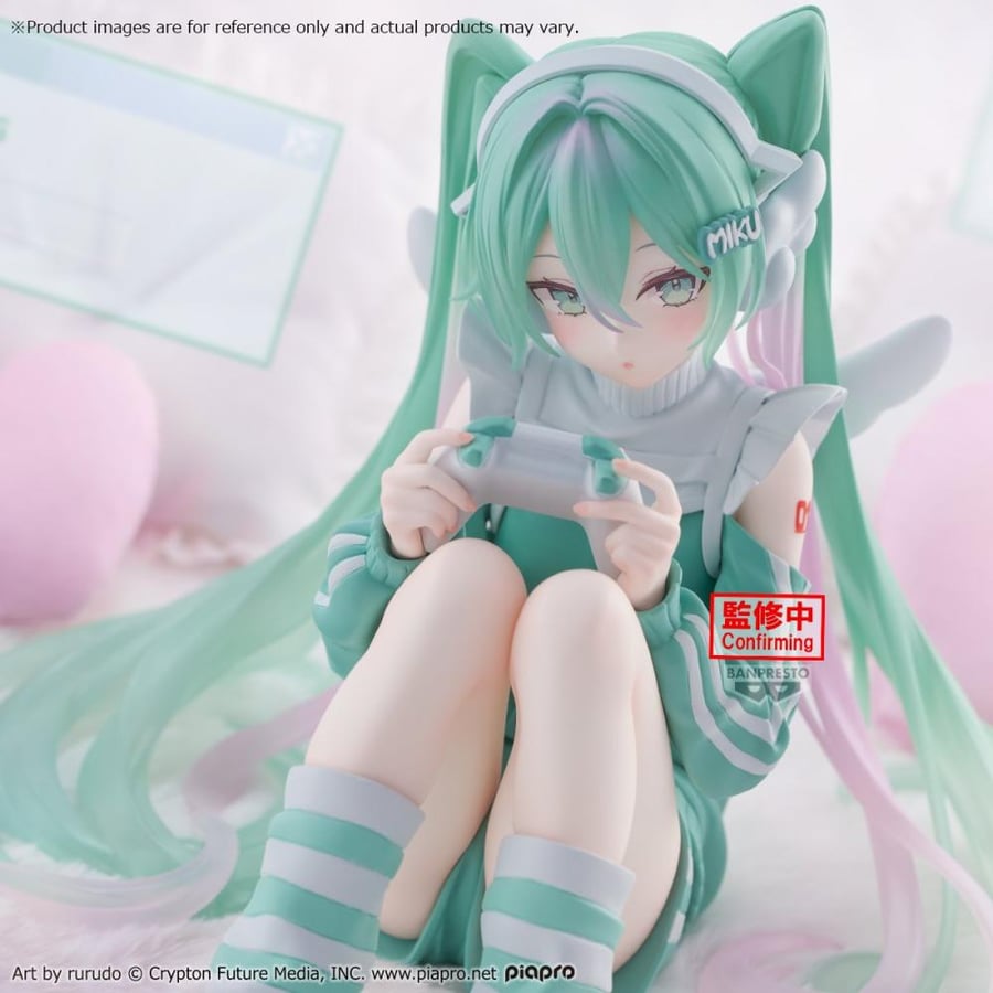 Hatsune Miku Holiday Memories Figure - Hatsune Miku