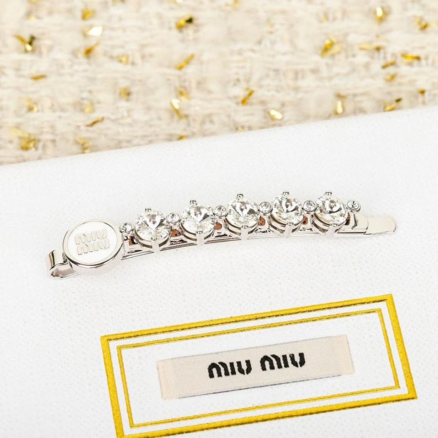 اكسسورات نسائية من MIU MIU- متجر lexivo تقليد أعلى جودة