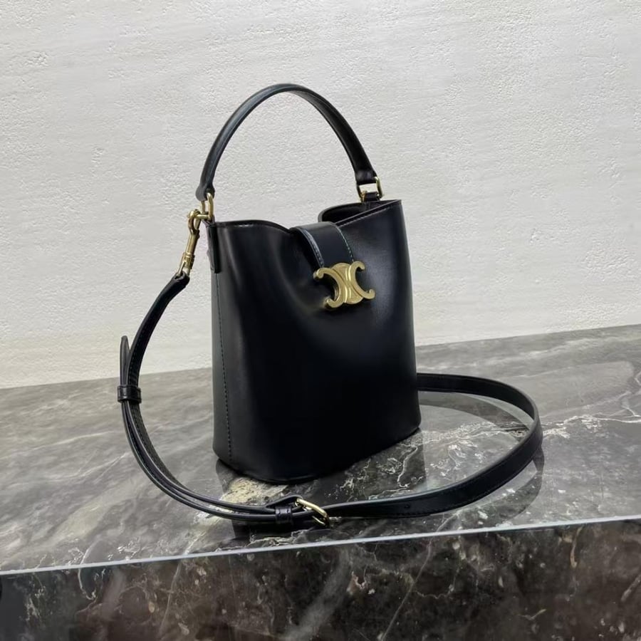 شنطة لويز باكيت من ماركة سيلين تقليد ماركة عالي الجودة