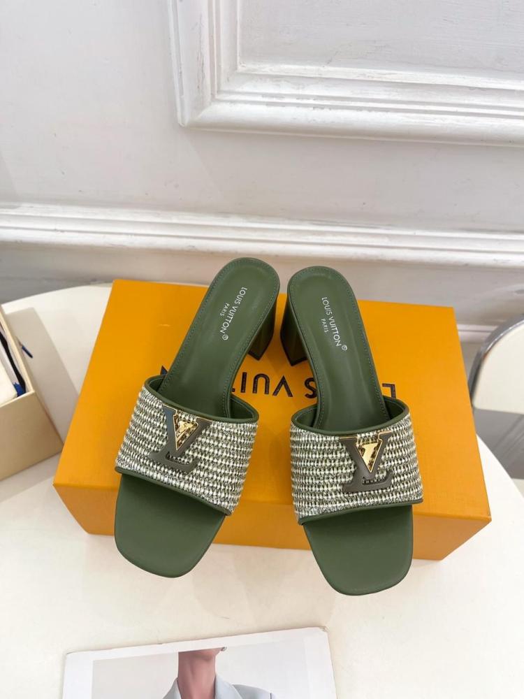 Women's heel - highest quality imitation