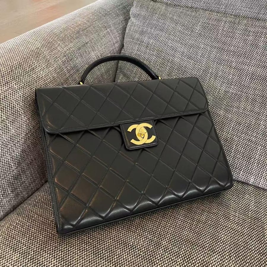 شنطة لاب توب شانيل تقليد ماركة عالي الجودة