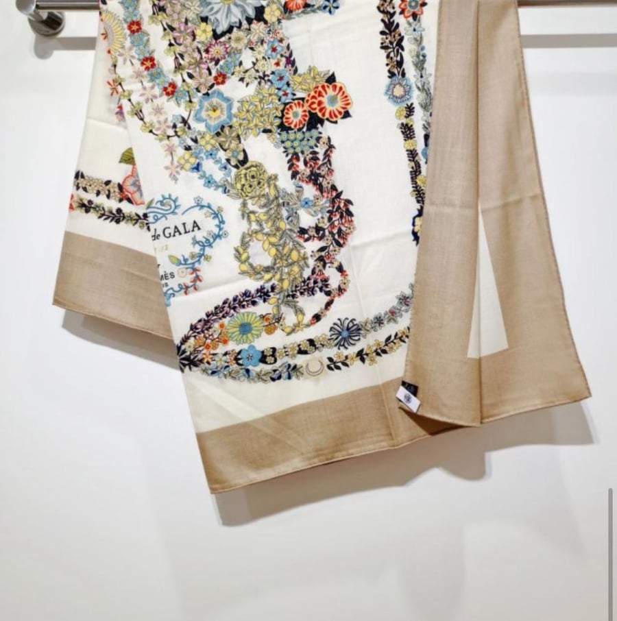 Hermes-style scarf, top quality imitation