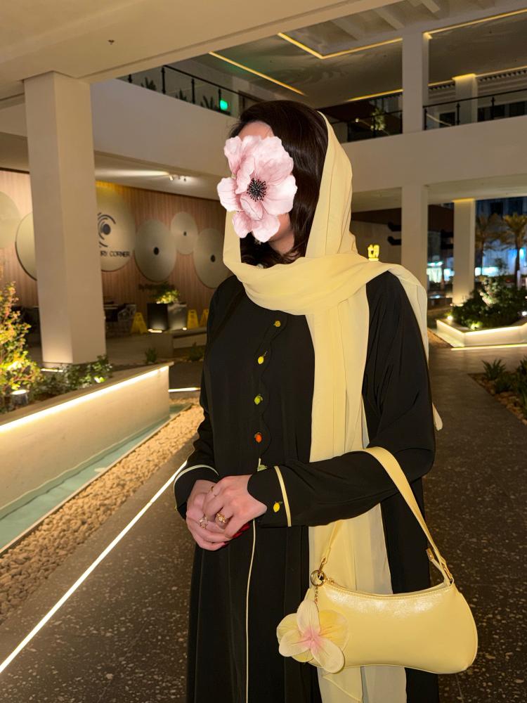 عبايه AG 7