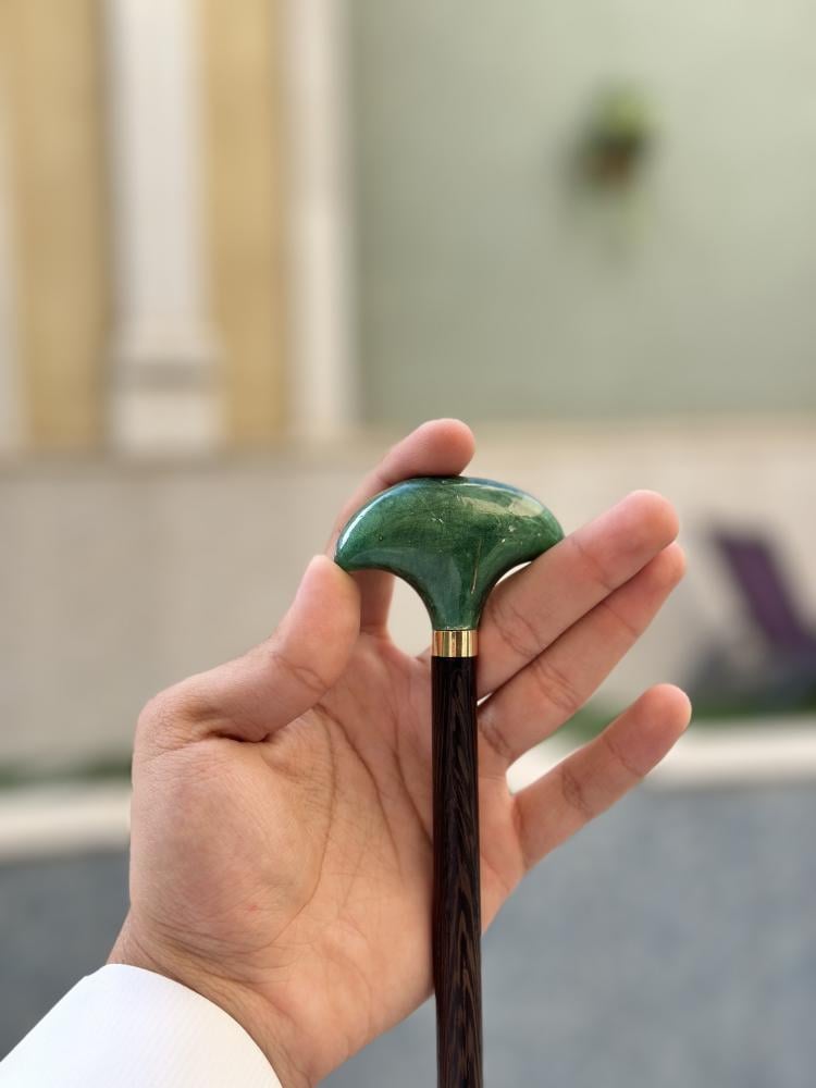 Small green side stick