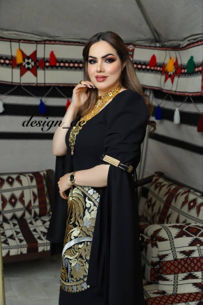 فستان سفرة الملك سعود - الاعلامية إيمان الرجب
