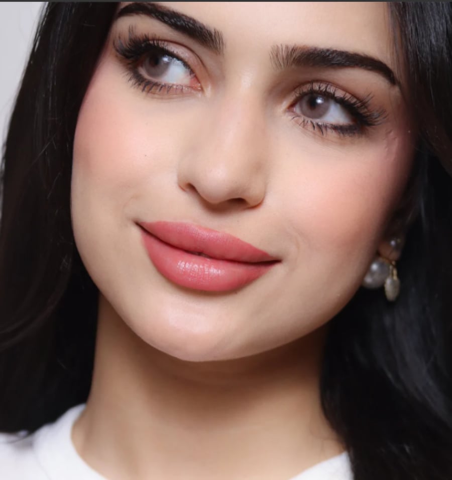 ليناس جراى LINA'S GRAY