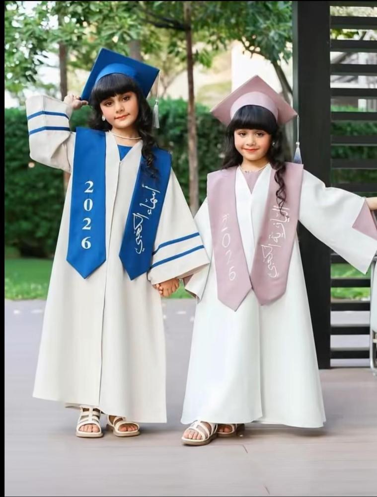 عبايات تخرج