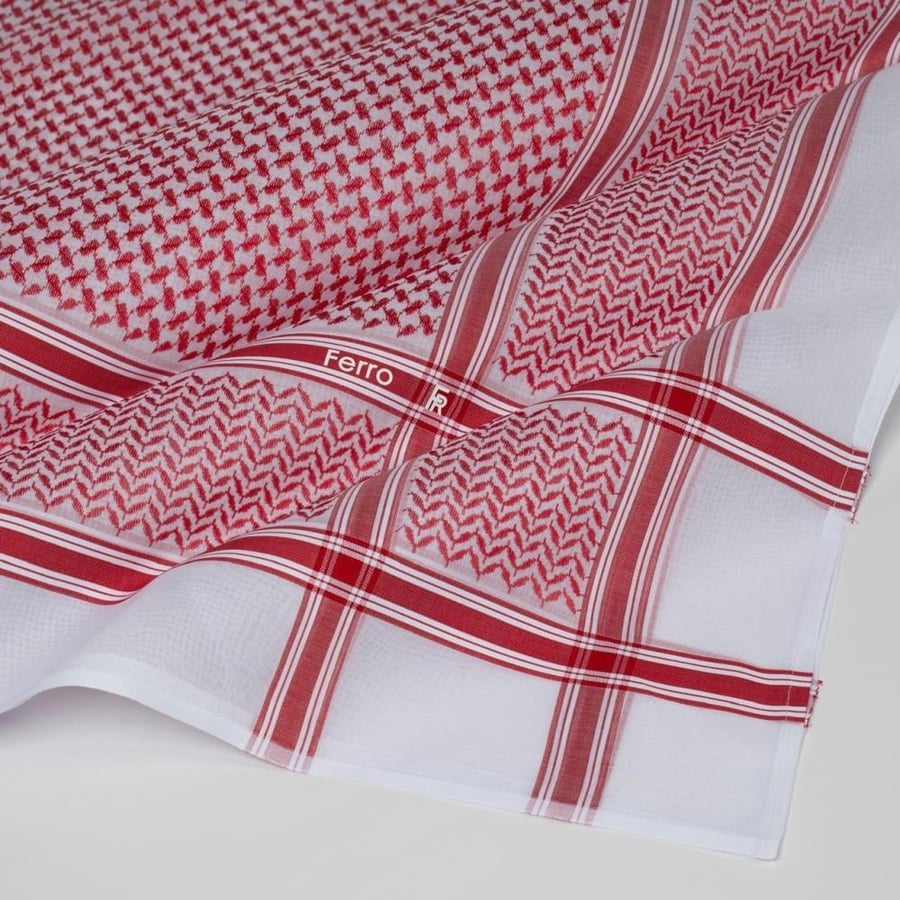 شماغ فيرو Ferro أحمر خط غامق موديل RF015