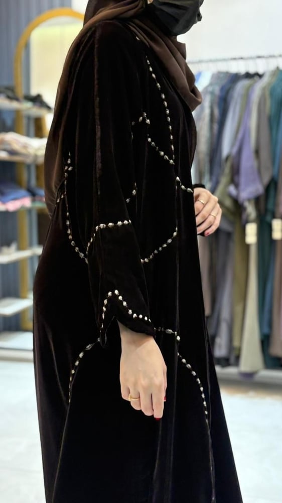 JRB0025 - Full slip velvet fabric on embroidery