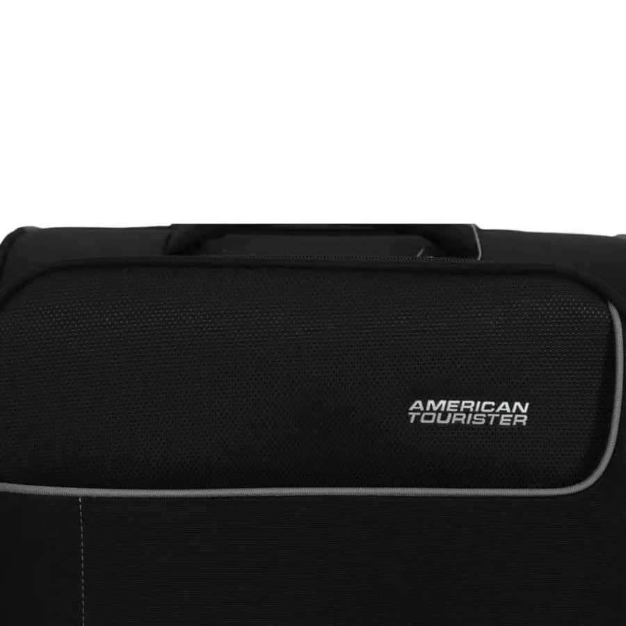 حقيبة سفر من AMERICAN TOURISTER قماش عالي الجوده - المقاس الكبير