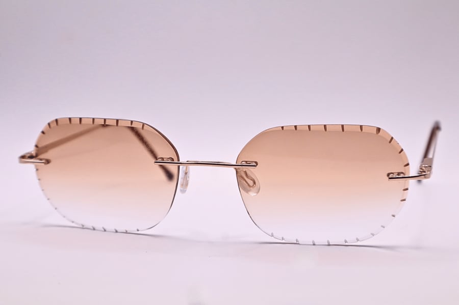 Gold Rimless Gradient