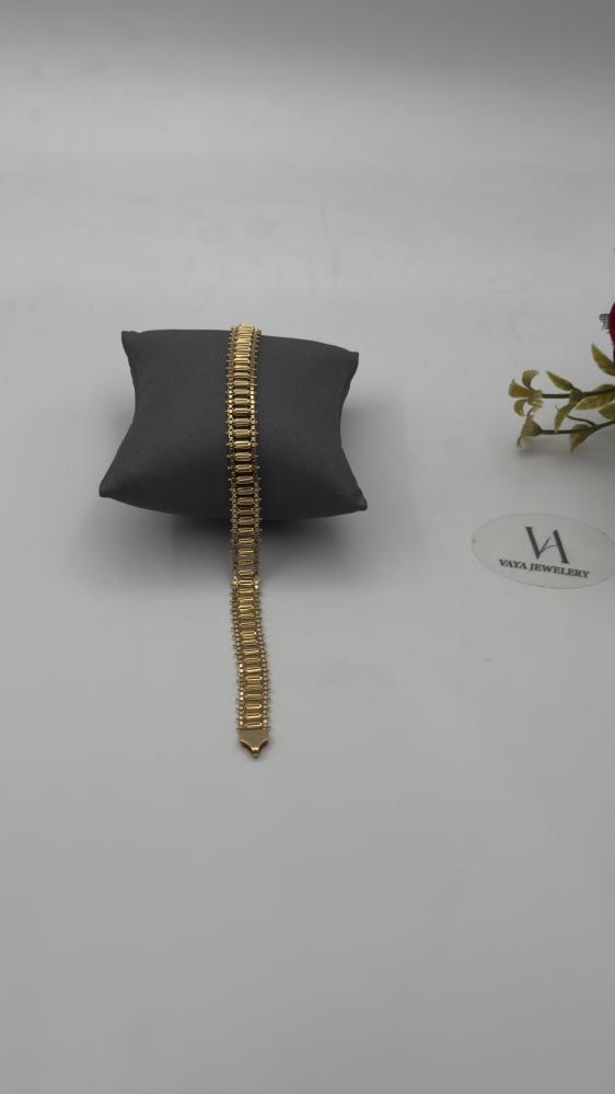 سوارة ذهب عيار 18
