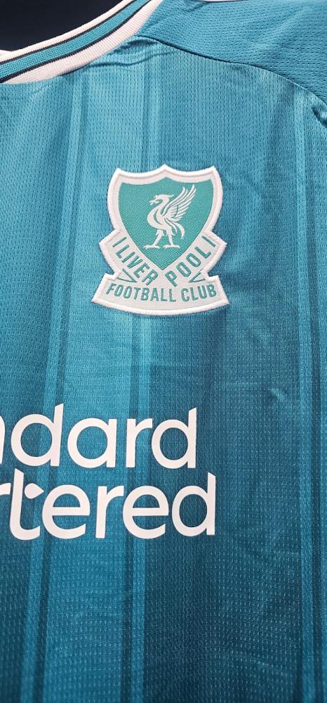 طقم ليفربول الجديد 2026
