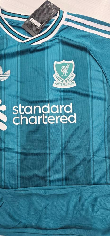 طقم ليفربول الجديد 2026