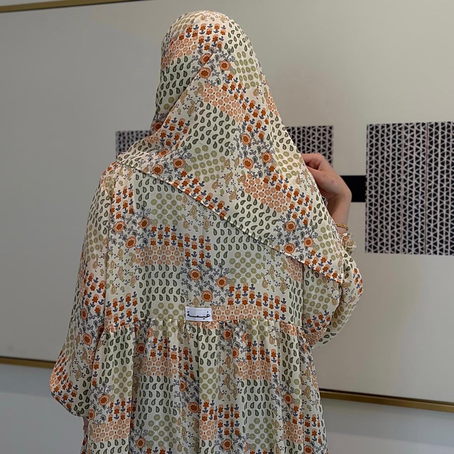 عنوق